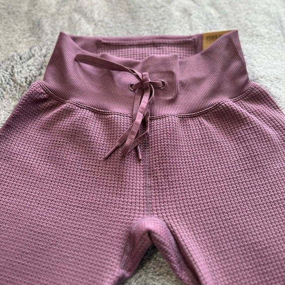 PINK SOFT SEAMLESS HIGH WAIST FULL LENGTH JOGGER - Picture 8 of 12